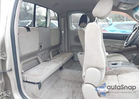 2006 Toyota Tacoma Base V6 из США, поврежденный, VIN 5TEUU42N86Z160769